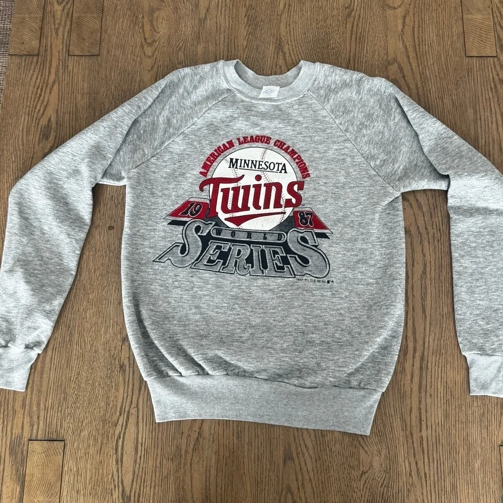 Vintage 1987 Minnesota Twins World Series Sweatshirt USA Made MLB Crewneck Large